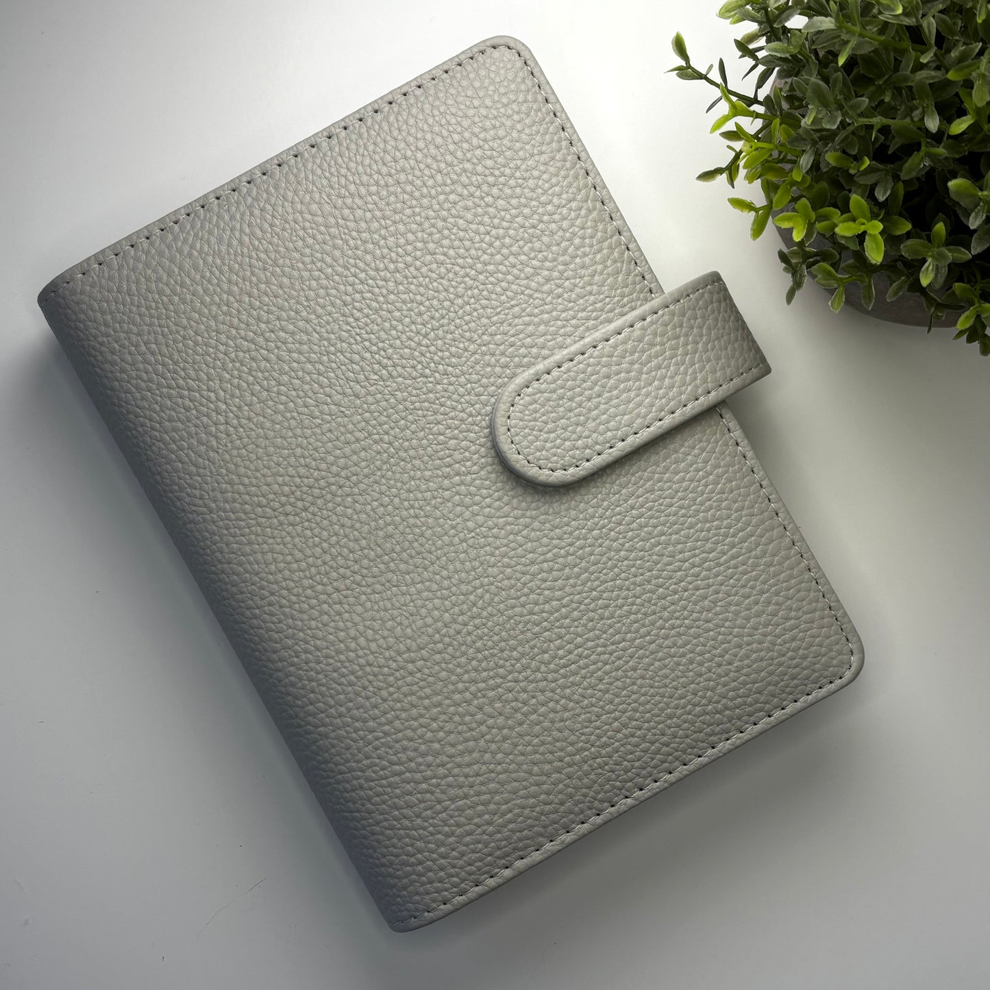 A6 Wide Budget Binder - Pebbled Leather (Sample Sale)