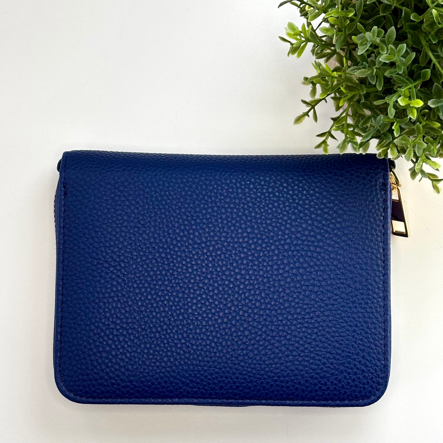 A7 Pebbled Leather Zipper Wallet - Peace Collection