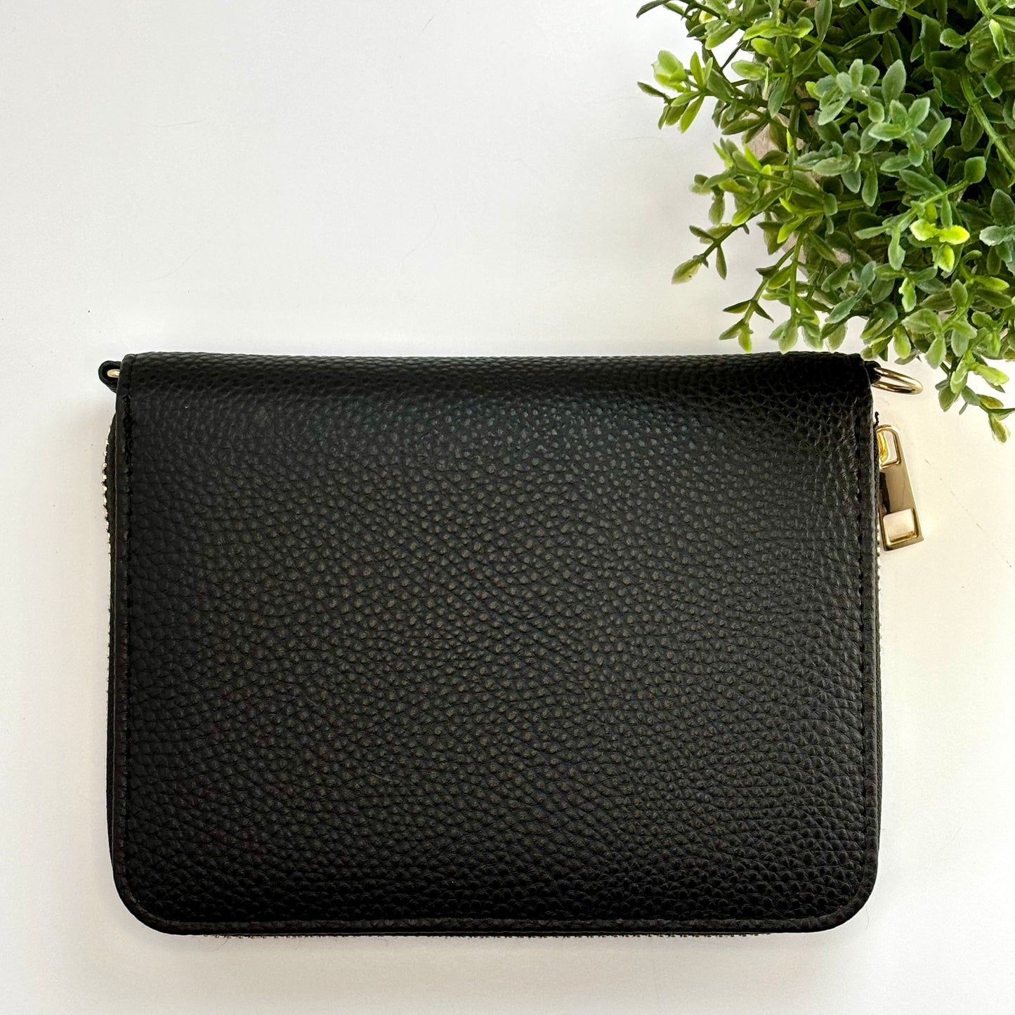A7 Pebbled Leather Zipper Wallet - Peace Collection